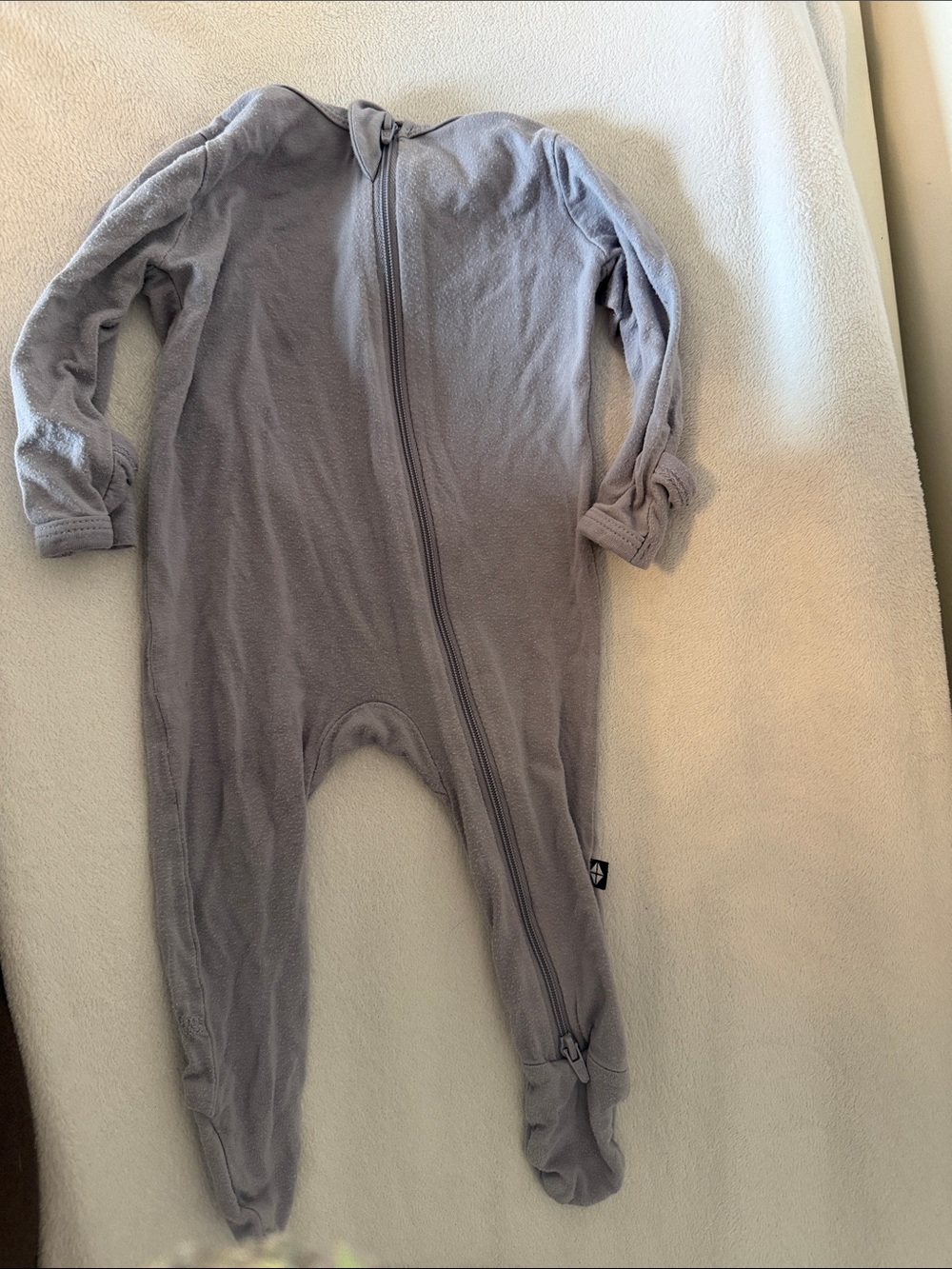 Kyte Footed One-Piece Zipper Pajamas